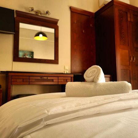 Spilaio At Meteora Hotel Kalambáka Kültér fotó