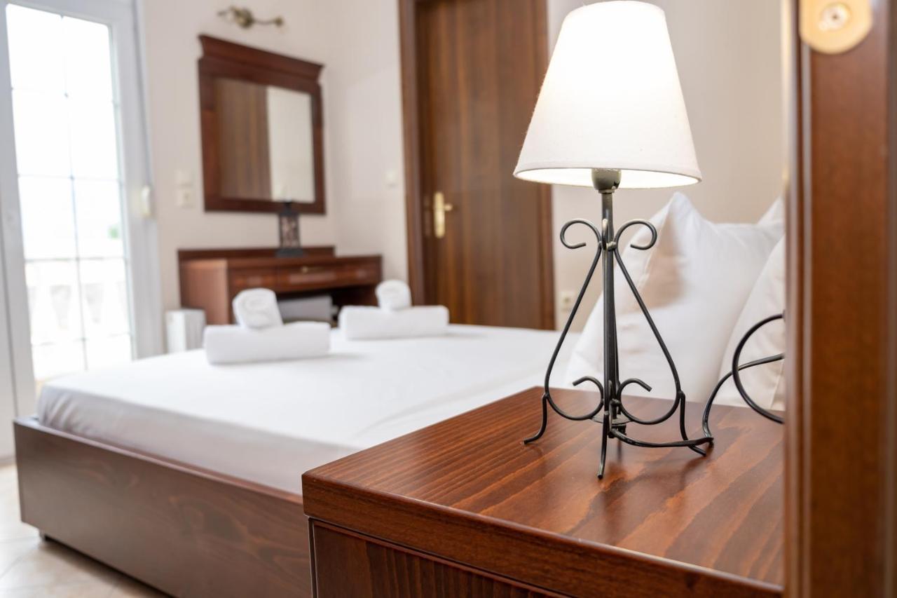 Spilaio At Meteora Hotel Kalambáka Kültér fotó