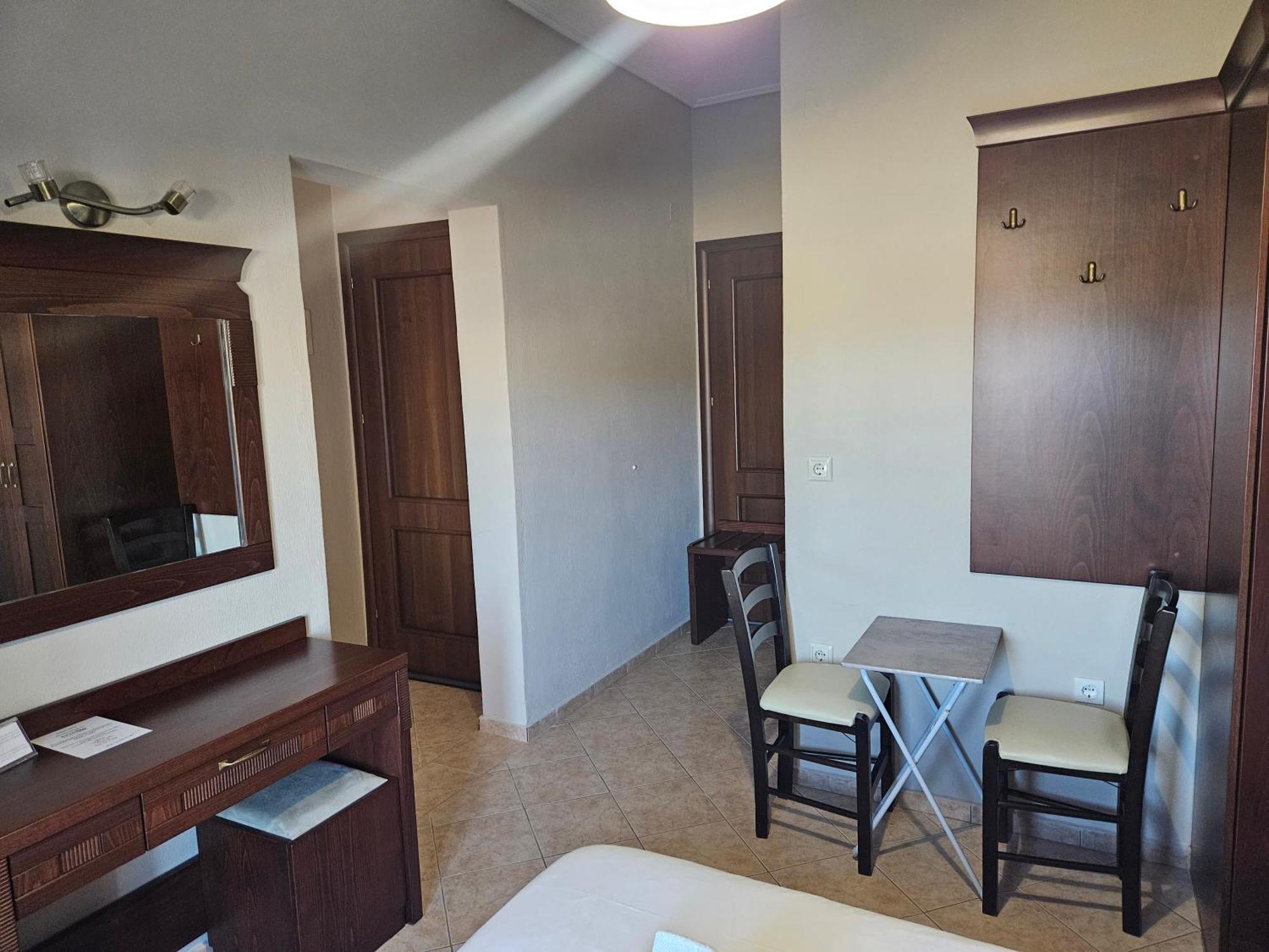 Spilaio At Meteora Hotel Kalambáka Kültér fotó