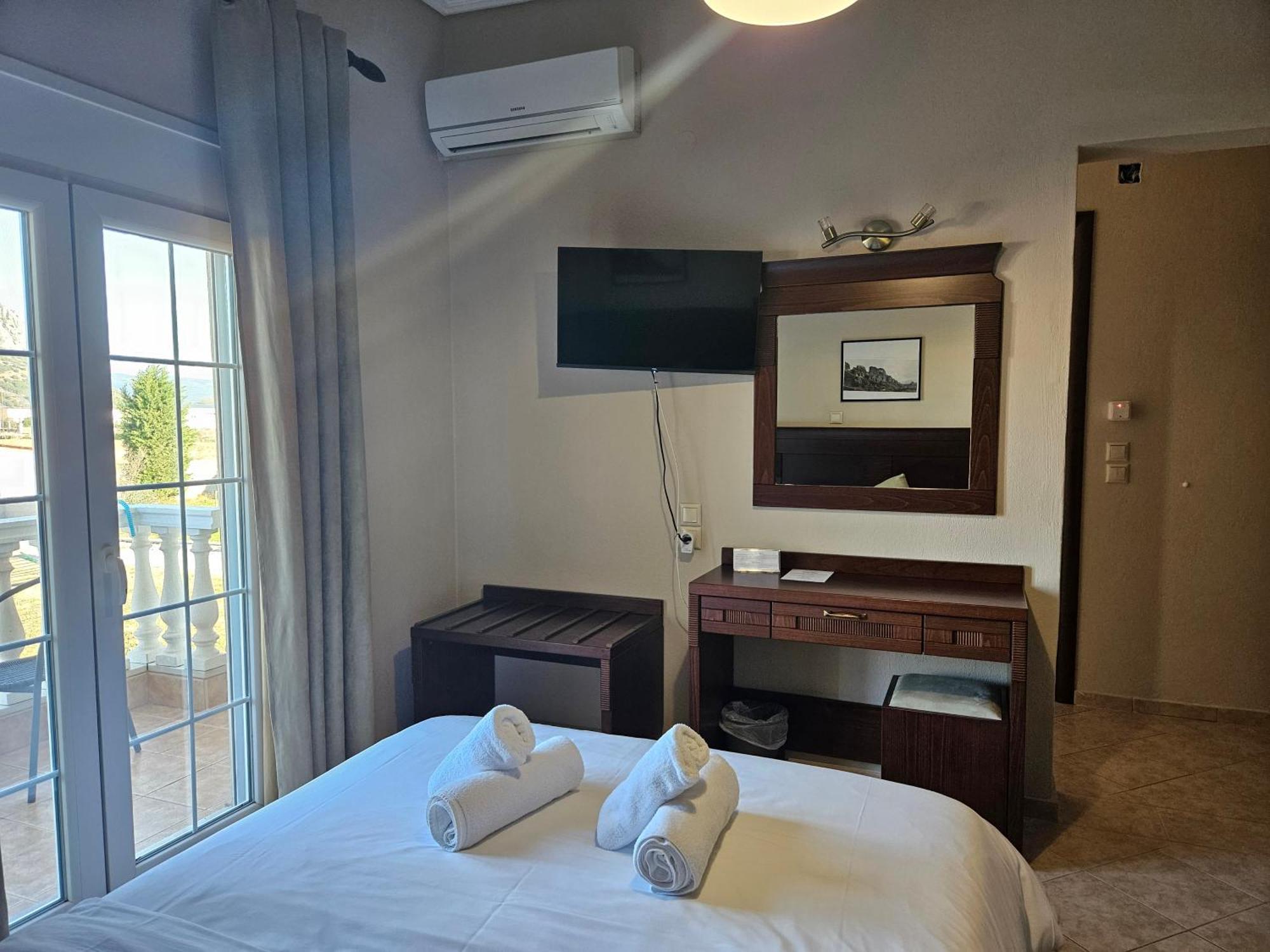 Spilaio At Meteora Hotel Kalambáka Kültér fotó